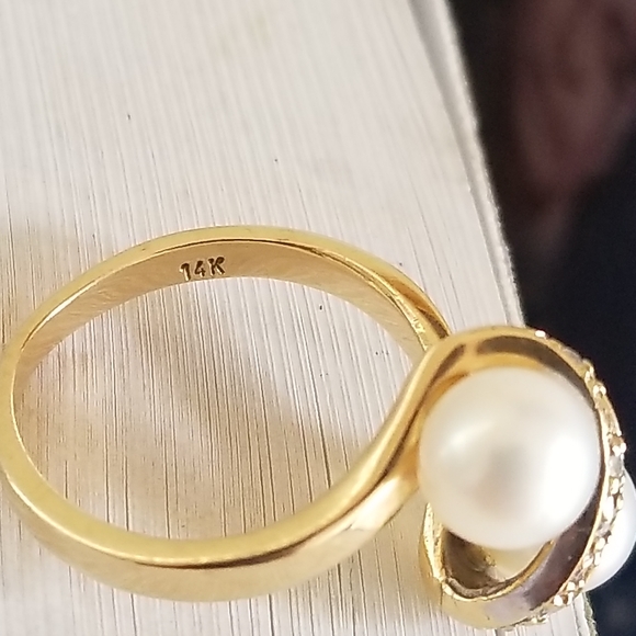 Sale! Vintage 14k toi moi Pearls & diamonds bypass gold ring - Picture 6 of 11